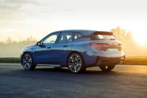 BMW iX 2025